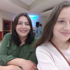 Meet your Posher, Teodora